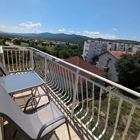 DrnišAngel Sky公寓 外观 照片