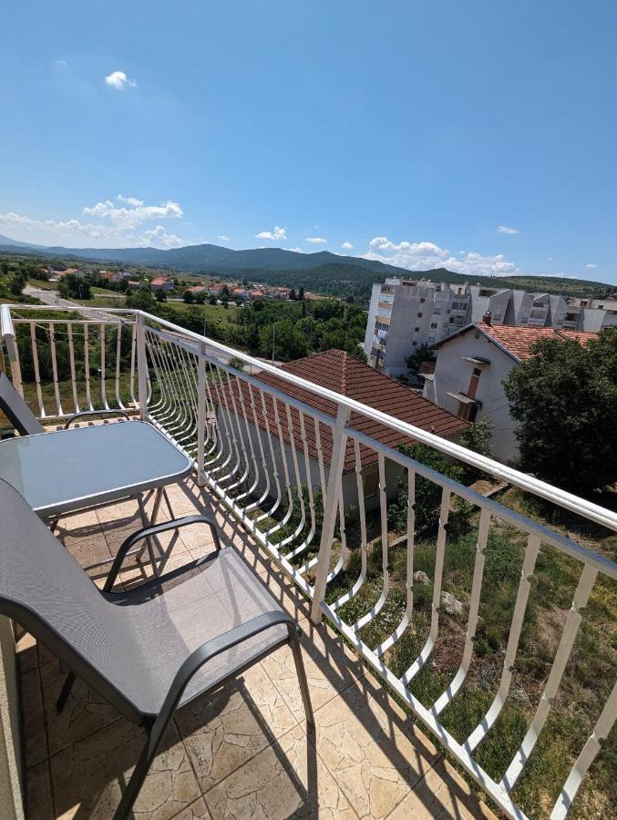 DrnišAngel Sky公寓 外观 照片