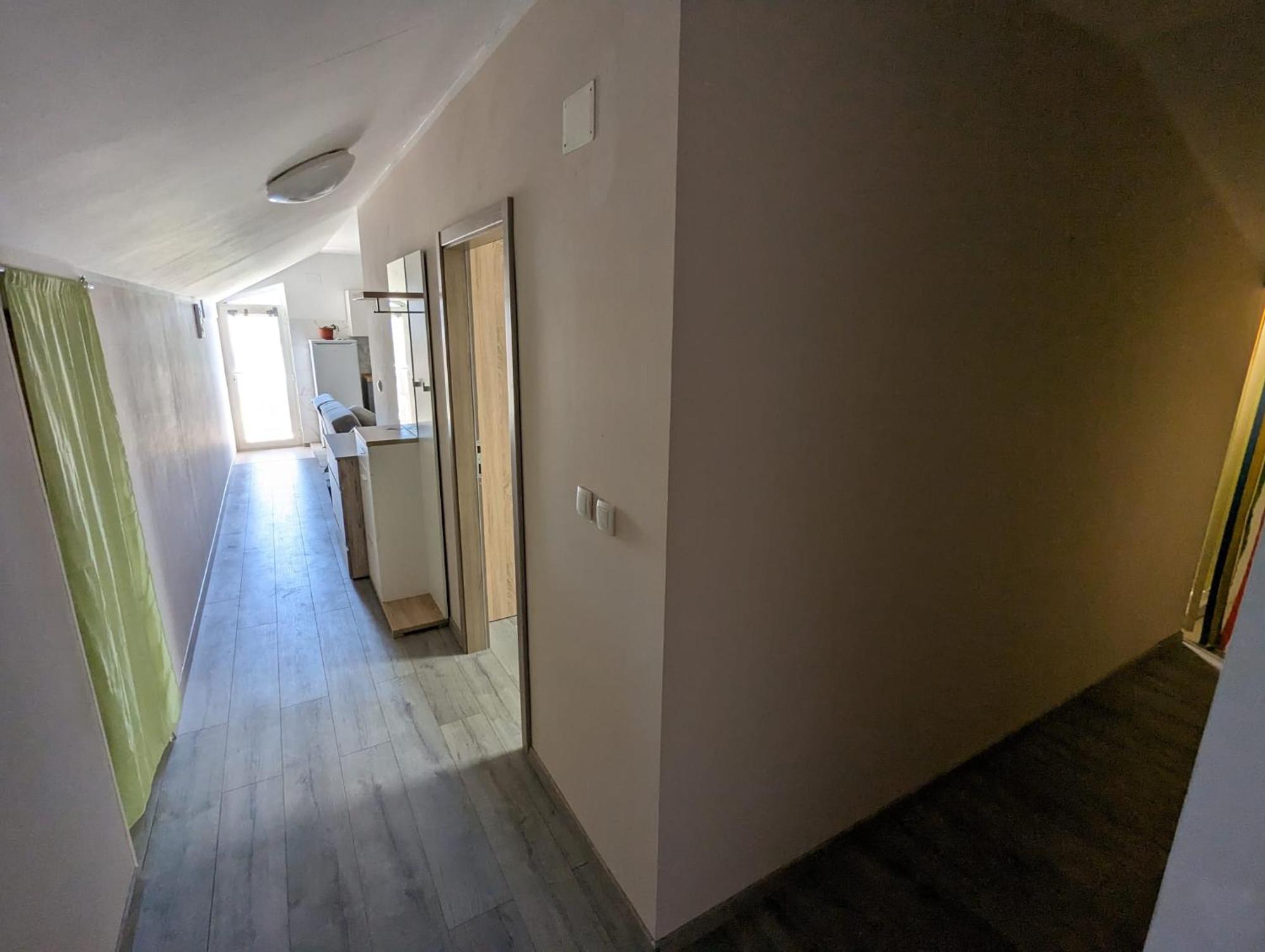 DrnišAngel Sky公寓 外观 照片